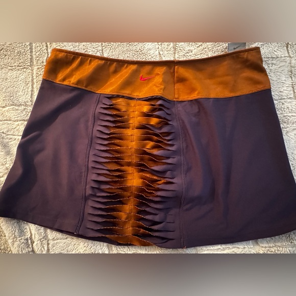 Nike Women's Tennis Skirt in Navy and Rust Size Large - Picture 3 of 7